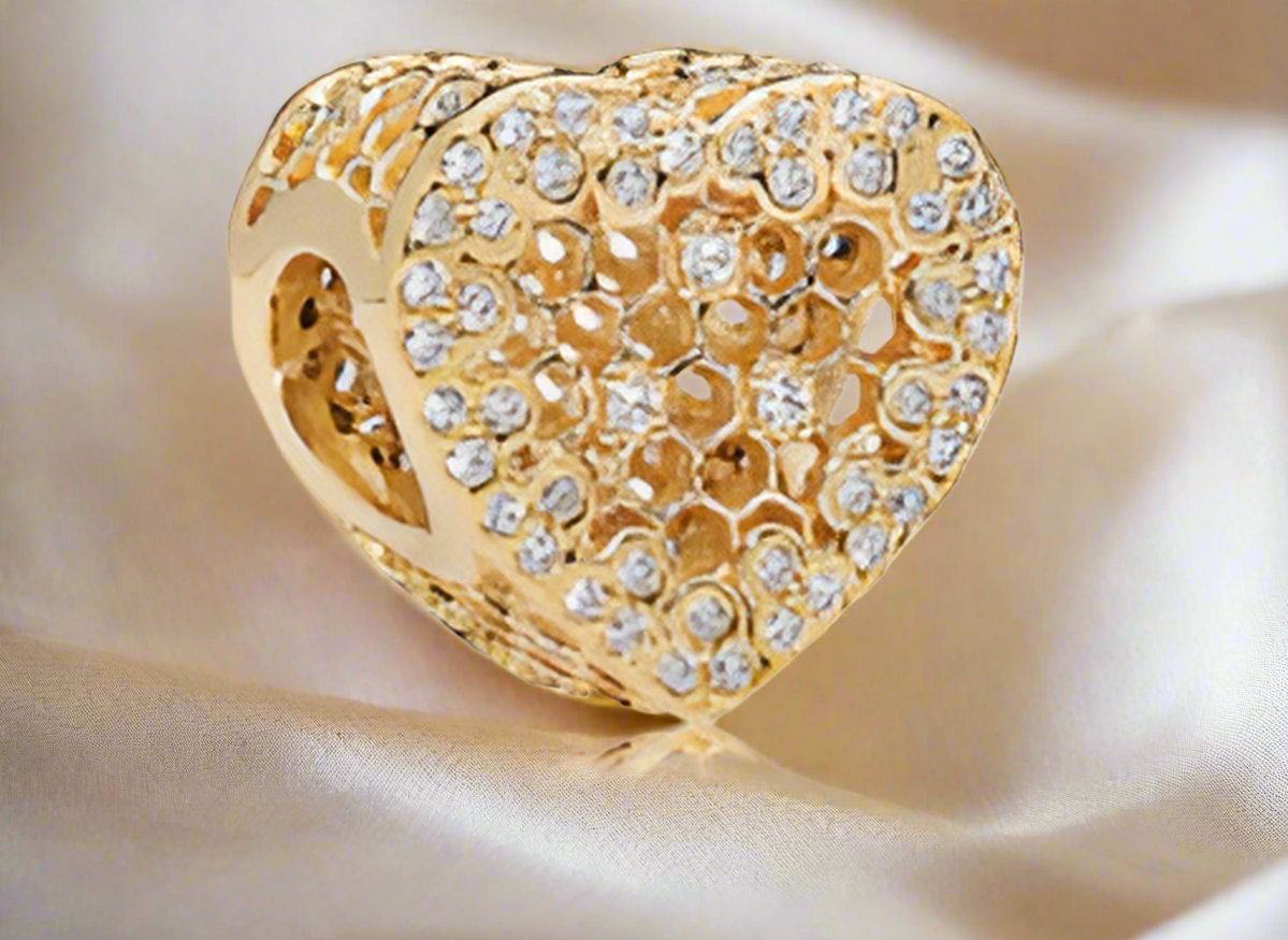 Gold Sparkling Net Heart Charm