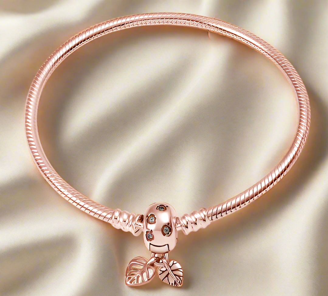 Rose Gold Moments Dangle Leaf Clasp Bracelet
